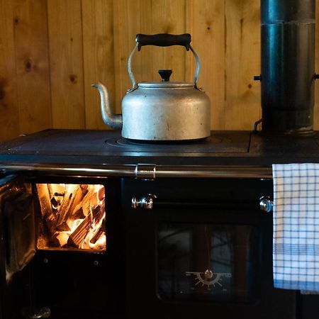 Off-Grid Relaxing Getaway At The Captain'S Rest Clachan of Campsie Exterior photo