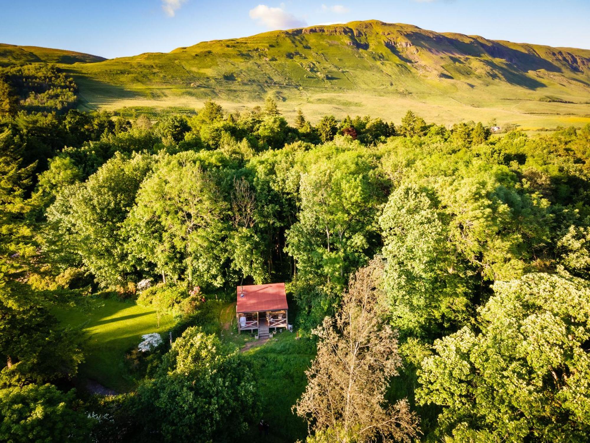 Off-Grid Relaxing Getaway At The Captain'S Rest Clachan of Campsie Exterior photo